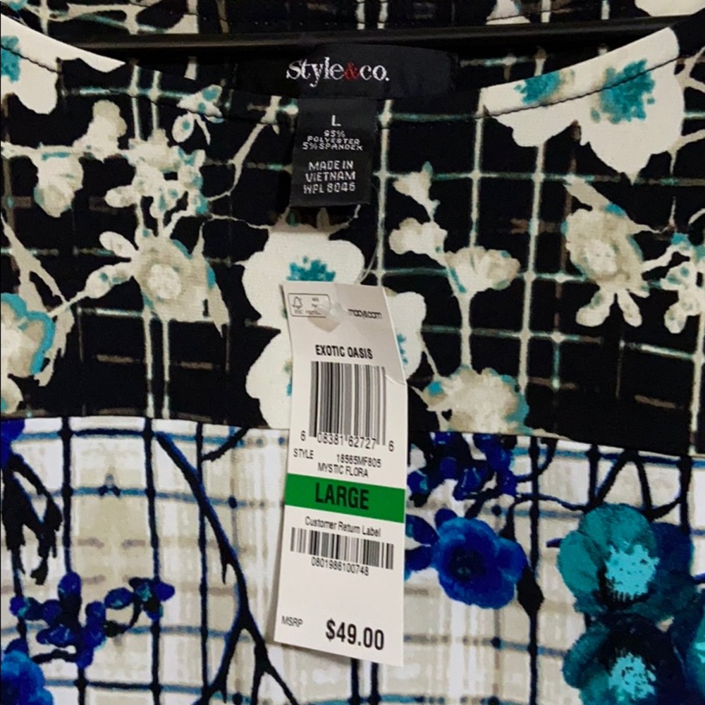 Shirt - Picture 2 of 3